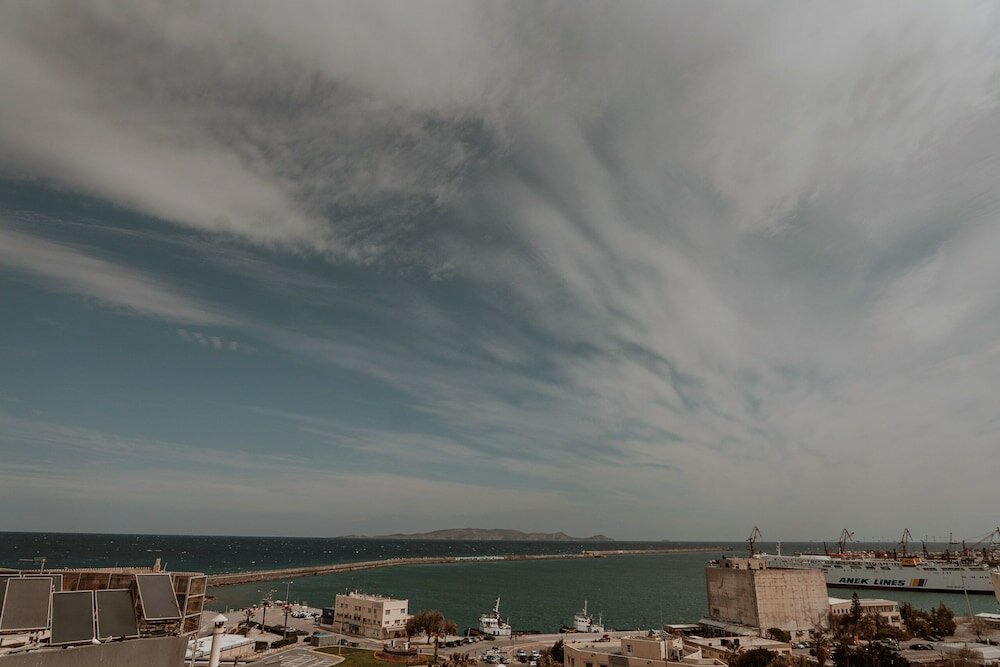 Фото Infinity City Boutique Hotel