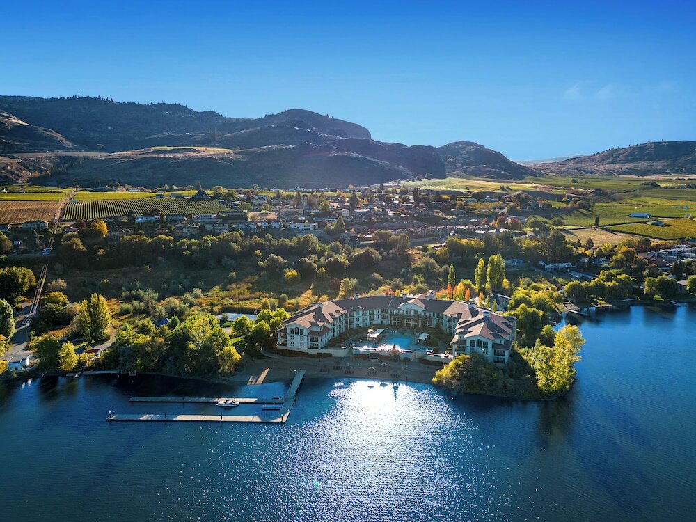 Фото Walnut Beach Resort