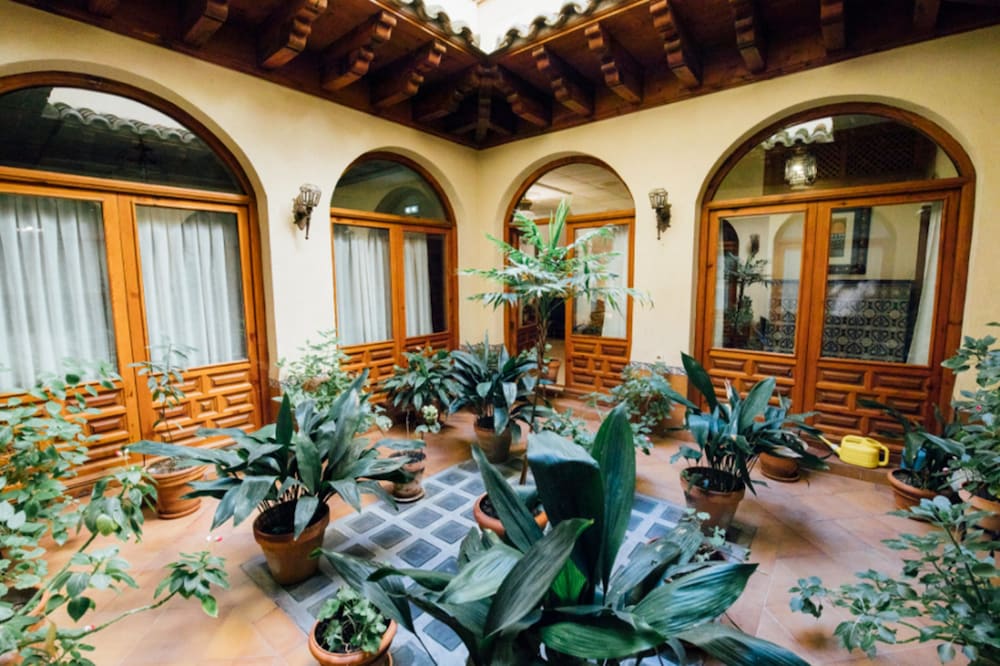 Фото Hotel Santa Isabel