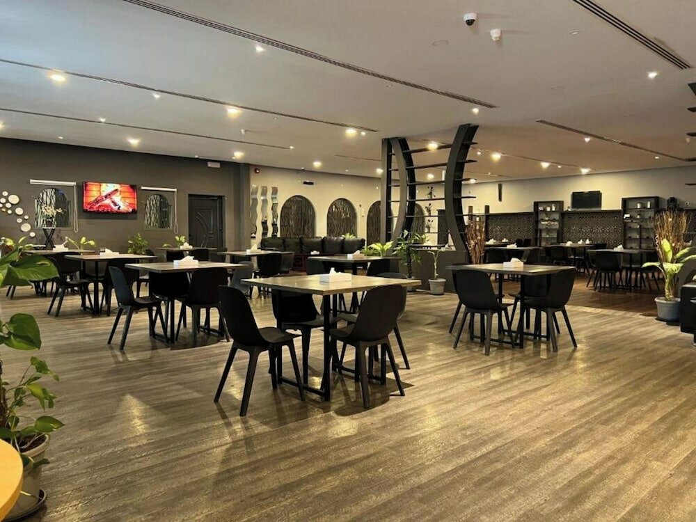 Фото Mutrah Hotel