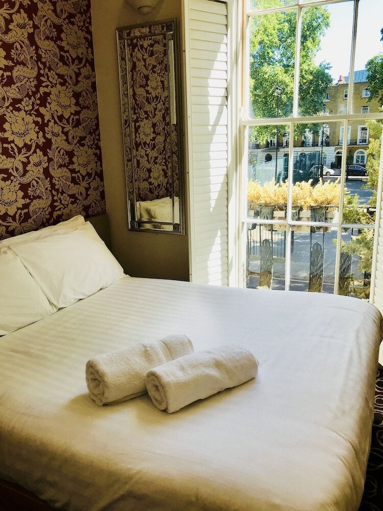 Фото The Excelsior Hotel