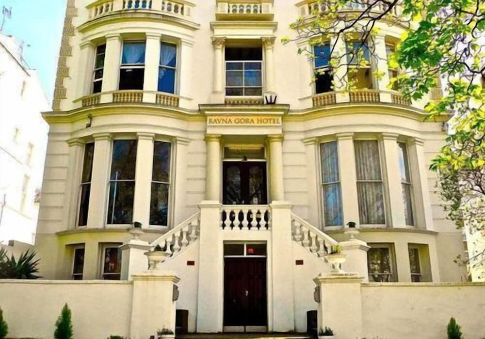 Фото Ravna Gora Hotel