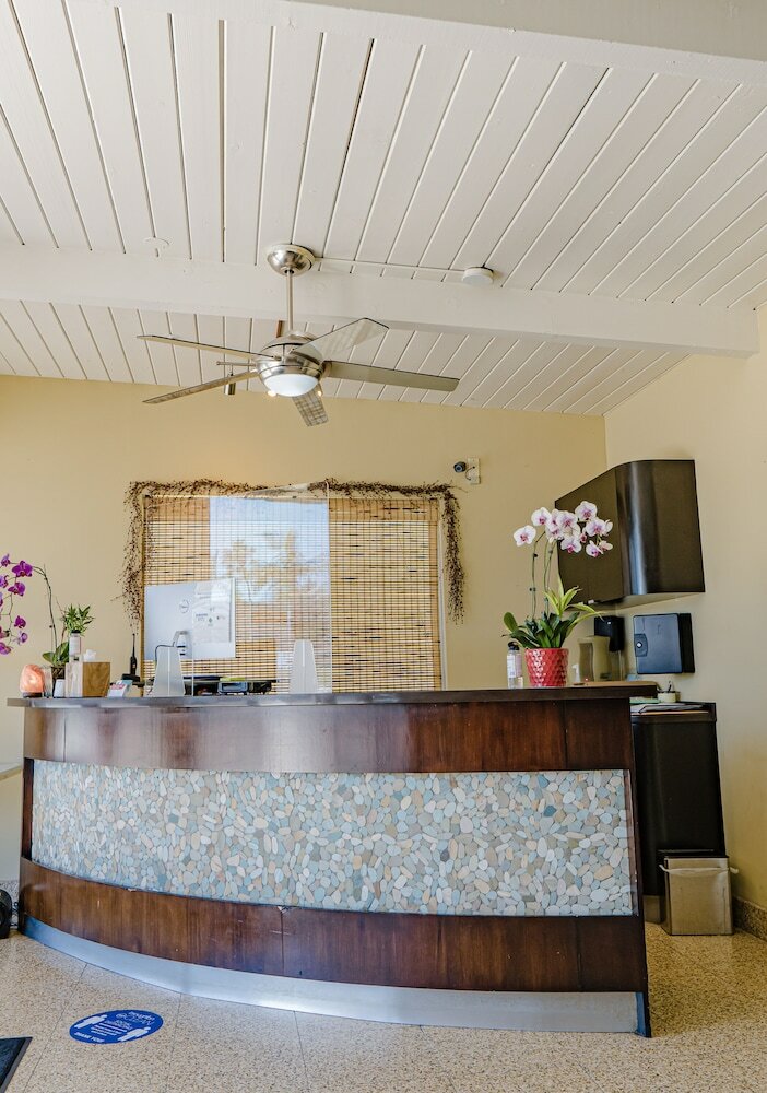 Фото Inn at East Beach