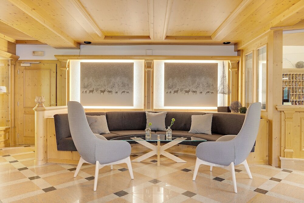 Фото Aparthotel Majestic