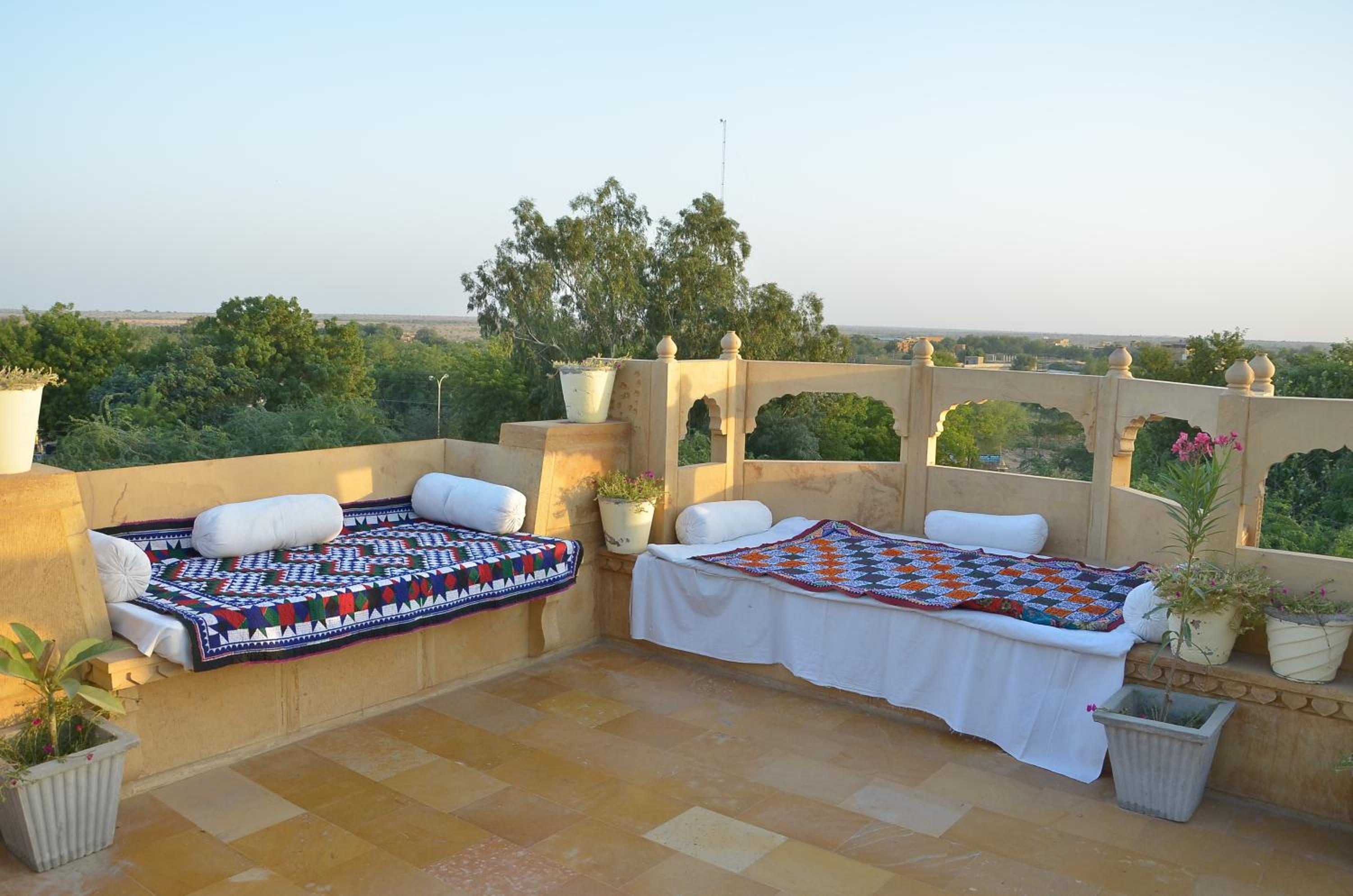 Фото Hotel Royal Haveli