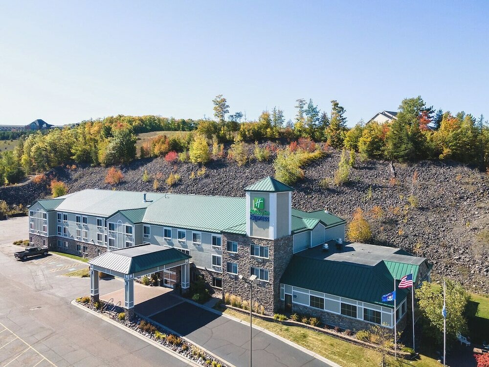 Фото Holiday Inn Express Houghton-Keweenaw, an Ihg Hotel