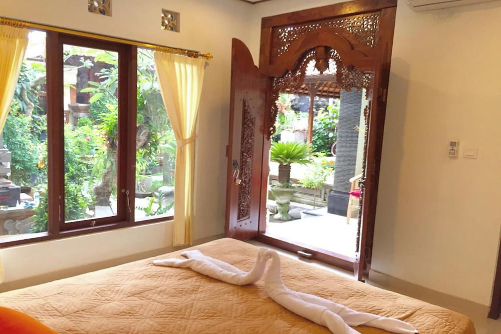 Фото Aurora House