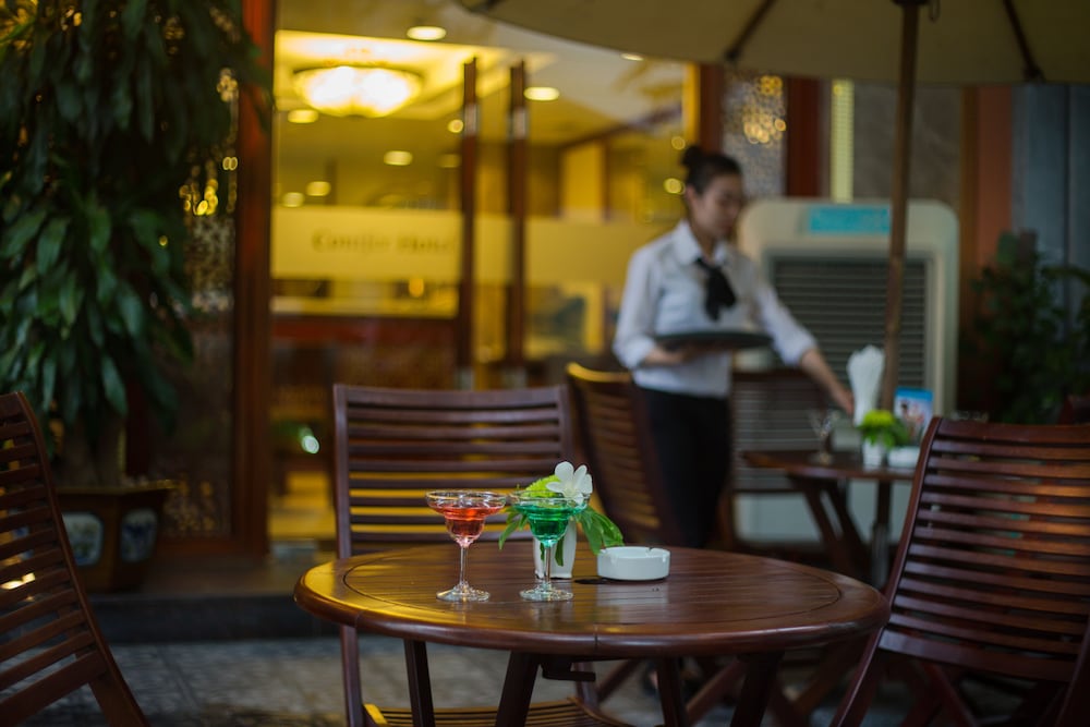 Фото Conifer Boutique Hotel