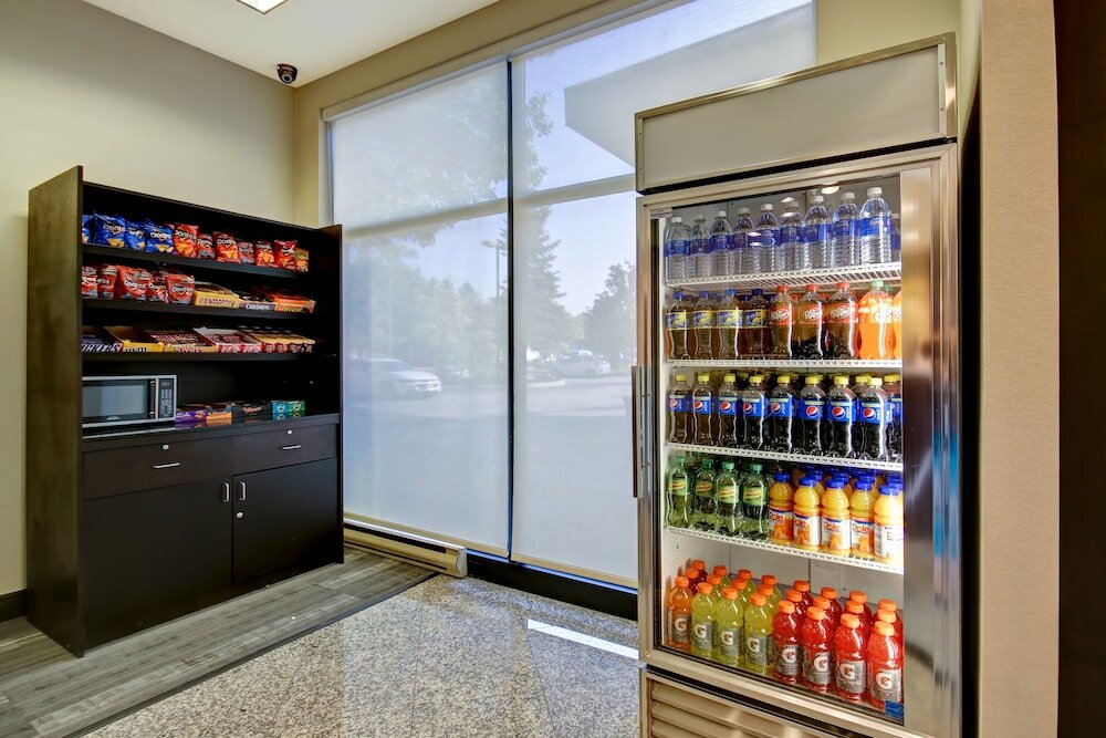 Фото Holiday Inn & Suites Windsor Ambassador Bridge, an Ihg Hotel