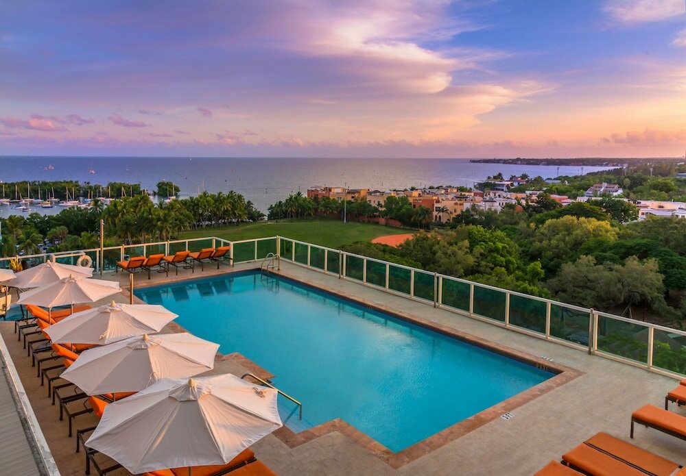 Фото Miami Vacation Rentals - Coconut Grove