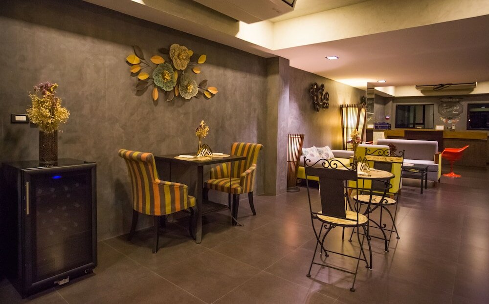 Фото Frankie's Inn