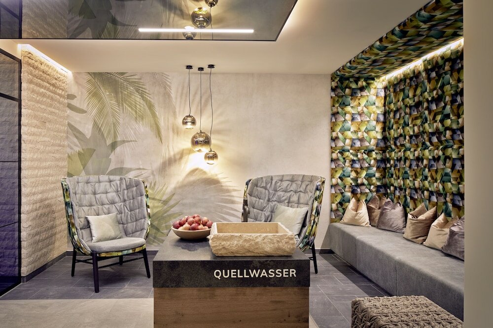 Фото Hotel Neue Post