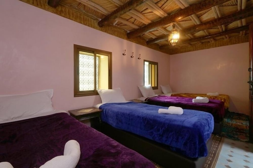 Фото Roches Aremd - Hostel