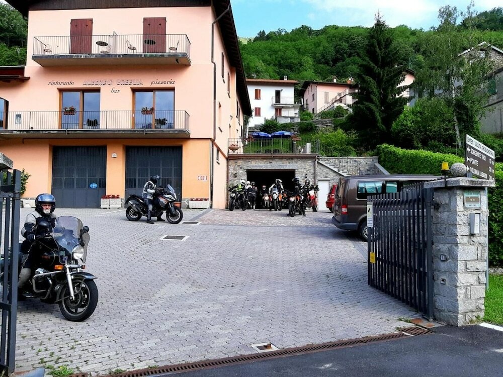 Фото Albergo Breglia