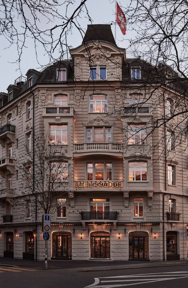 Фото Ambassador Hotel Zriuch