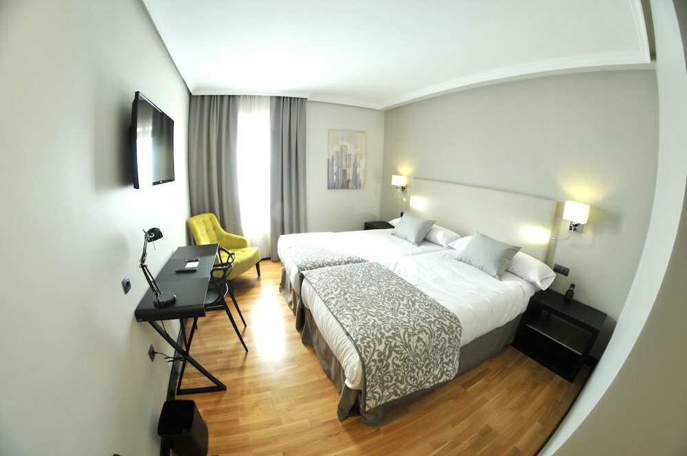 Фото Hotel Parque Real