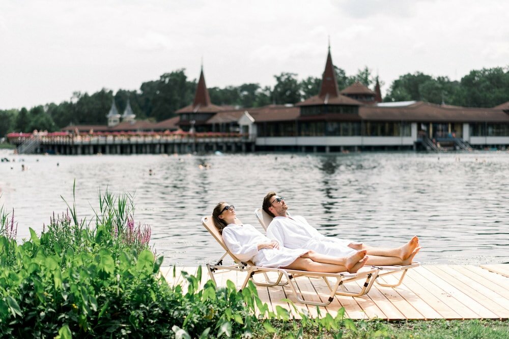 Фото Bonvital Wellness & Gastro Hotel 