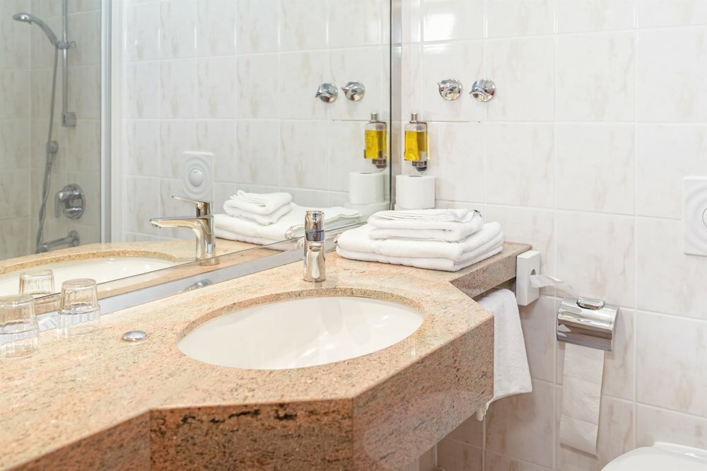 Фото Hotel Dänischer Hof Altenholz by Tulip Inn