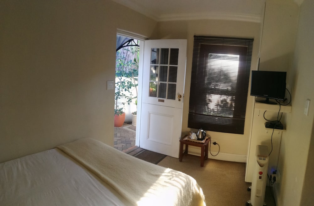 Фото Newlands Guest House