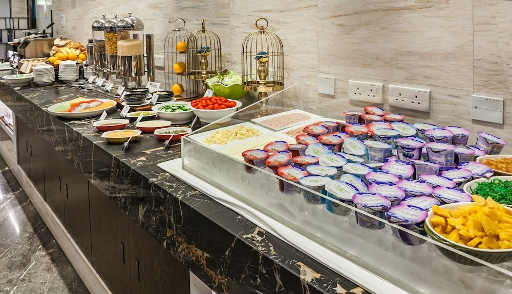 Фото Hilton Garden Inn Hong Kong Mongkok