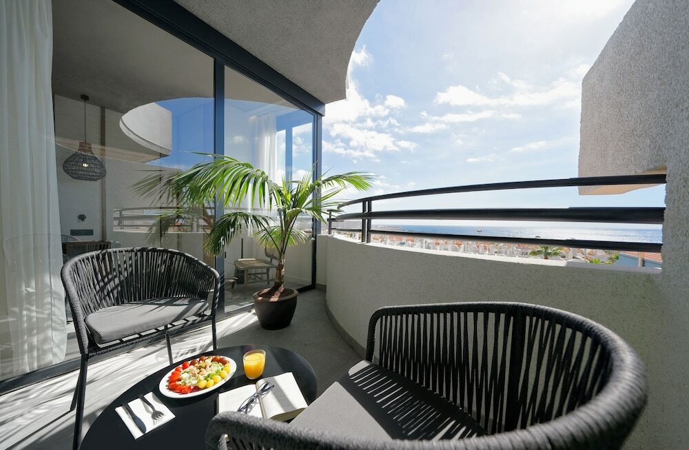 Фото Hovima Suites Costa Adeje