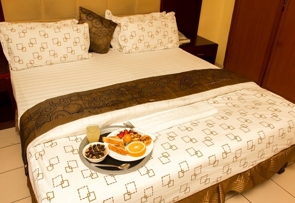 Фото Mika Hotel, Kabulonga