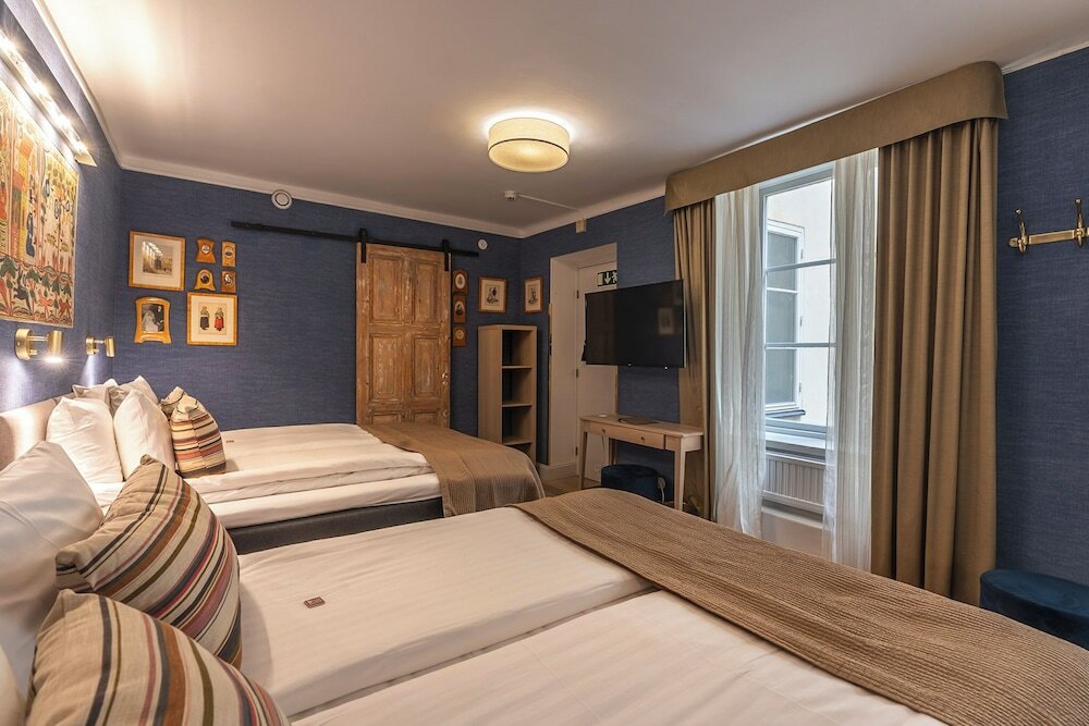 Фото Lady Hamilton Hotel