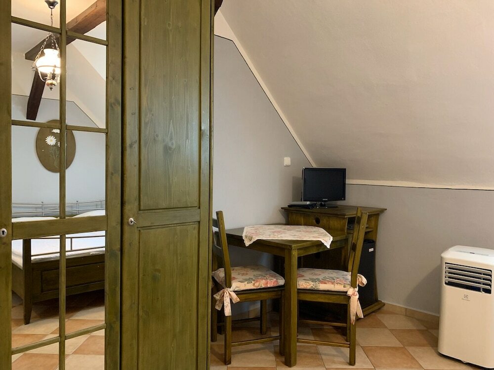 Фото Pension Amadeus