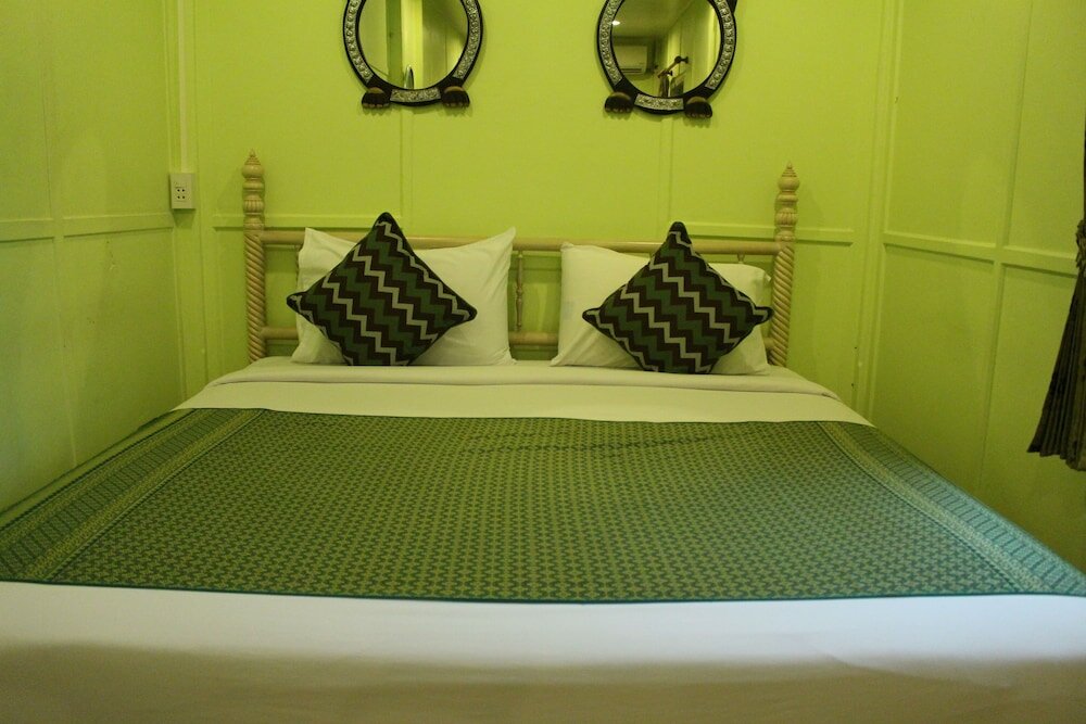 Фото Samsen sam Place