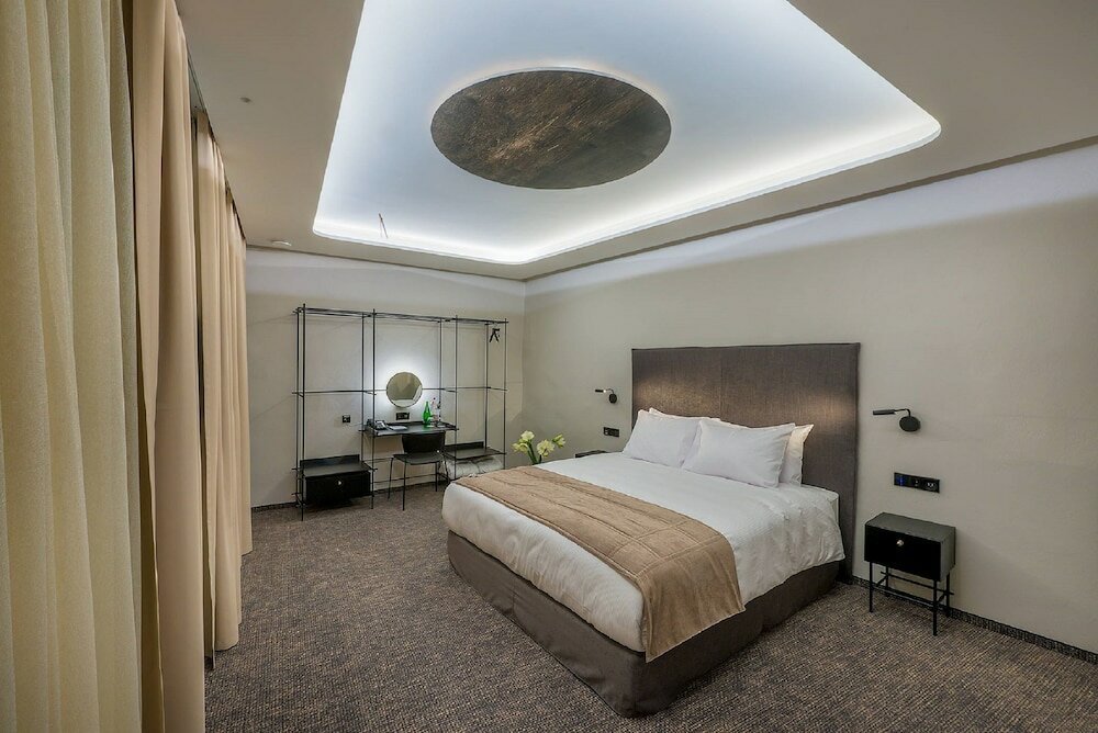 Фото Artagonist Hotel