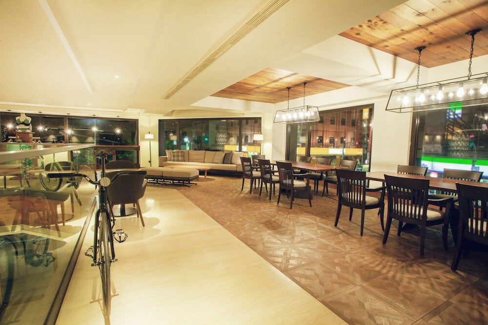 Фото Inn by the Village