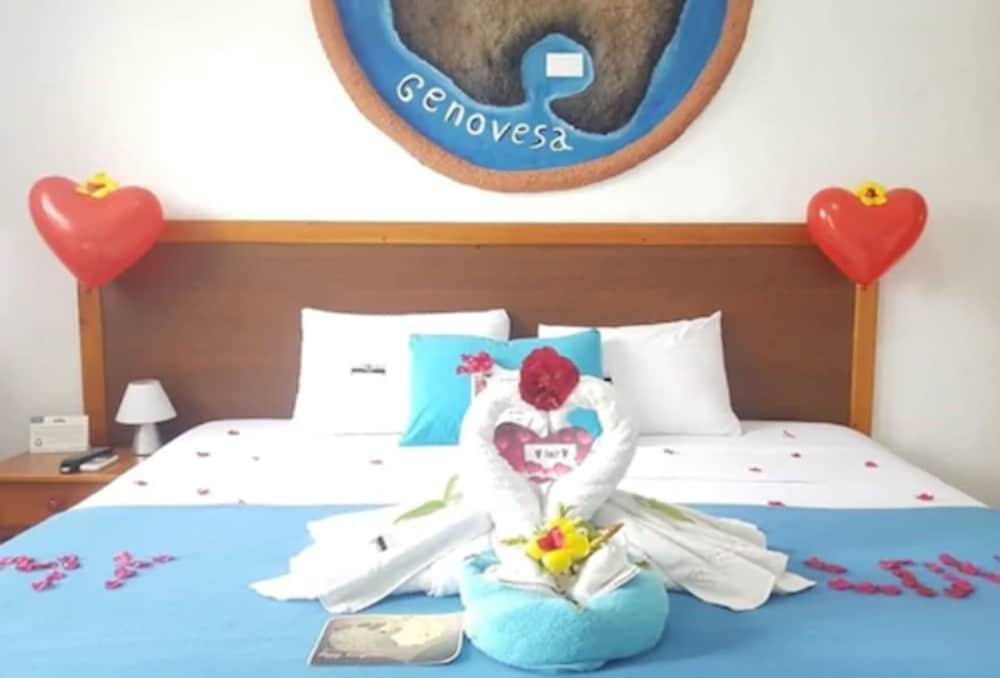 Фото Coloma Galapagos Hostal