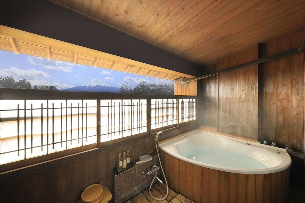 Фото Lakeland Hotel Mizunosato