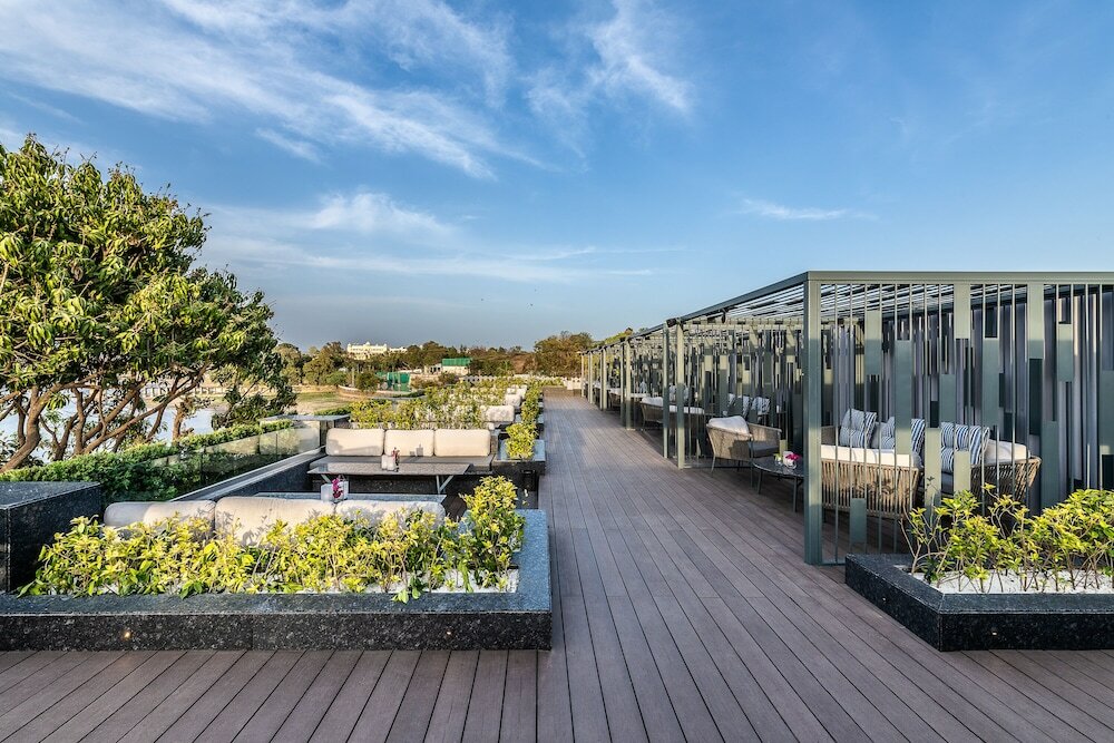 Фото Hotel Lakend