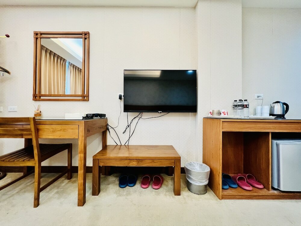 Фото Mucha Hotel