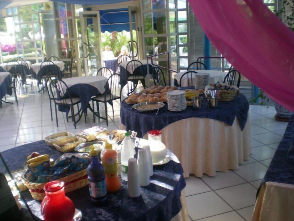 Фото Hotel Seven Residence