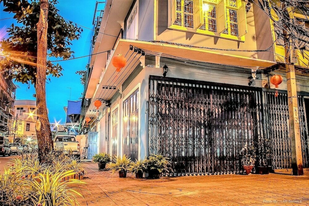 Hotel The Unforgotten B&b, Bangkok, photo