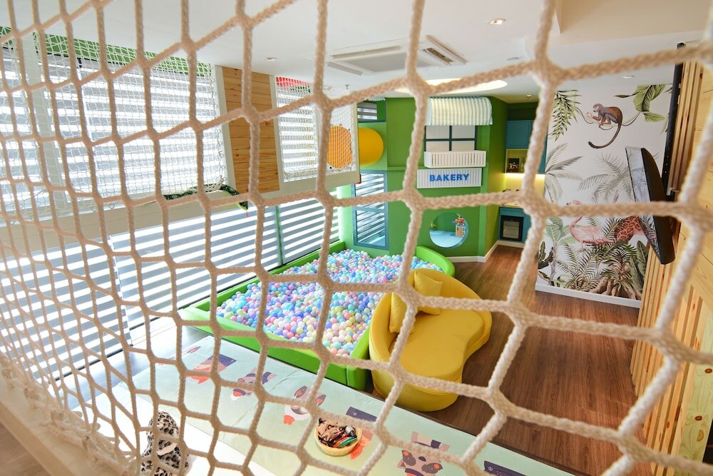 Фото The Granite Luxury Hotel