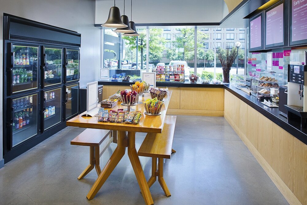 Фото Aloft Philadelphia Airport