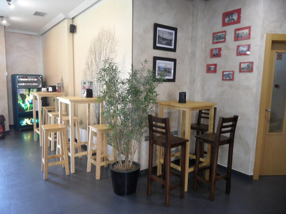 Фото Hotel Alfageme