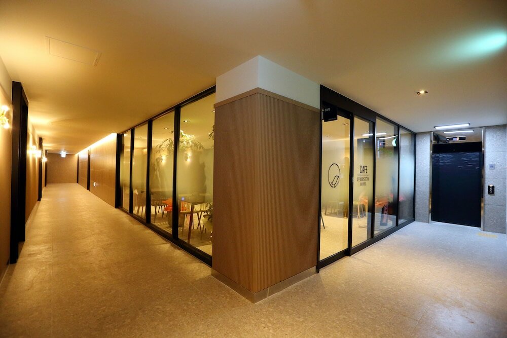 Фото Forest 701 Hotel
