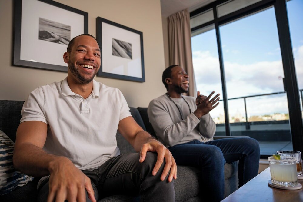 Фото The Oswego Hotel