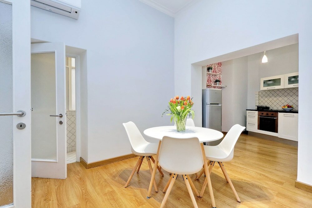 Фото Cozy Tritone - My Extra Home