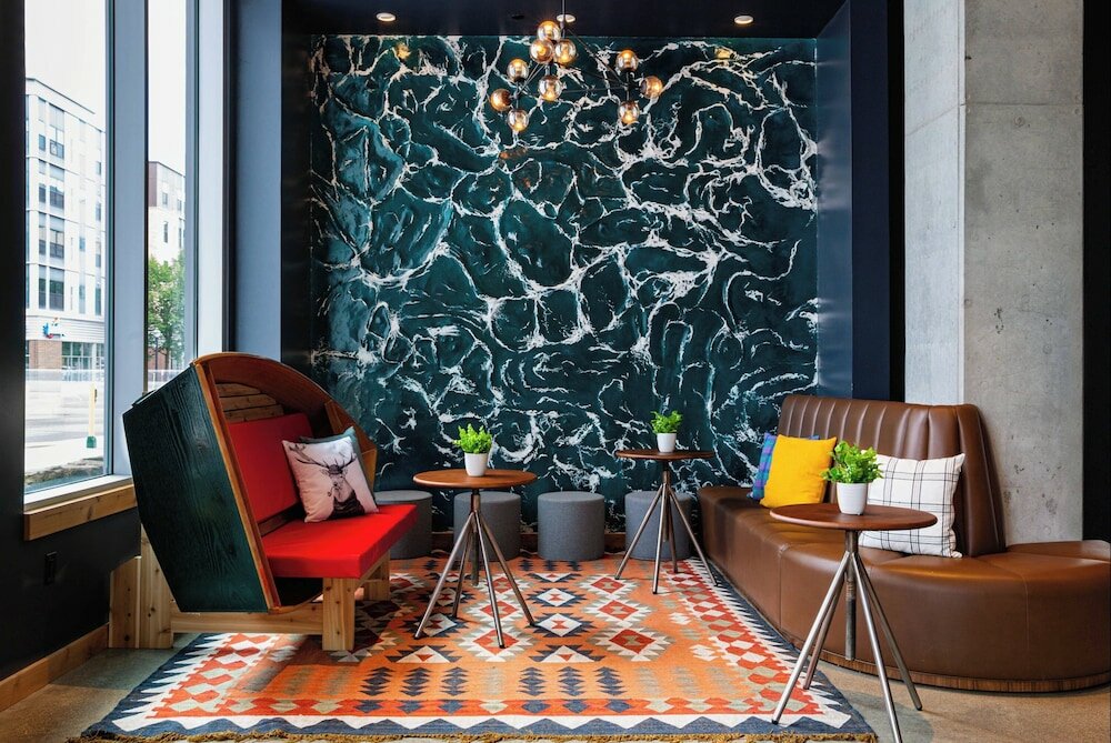 Фото Moxy Minneapolis Downtown
