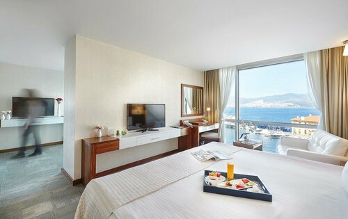 Внешний вид отеля Kordon Hotel Pasaport в Конаке, фото 4