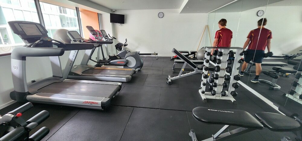 Фото Marsden Viaduct Hotel