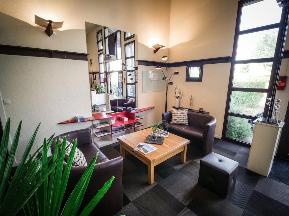 Фото Hôtel Inn Design Chartres Resto Novo