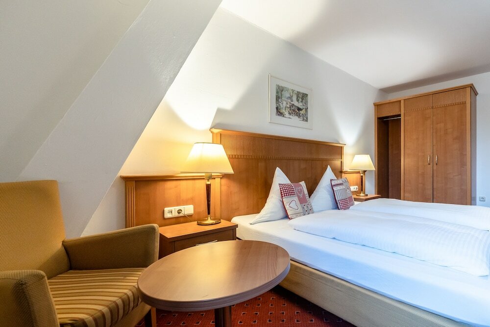 Фото Hotel Sauerlacher Post