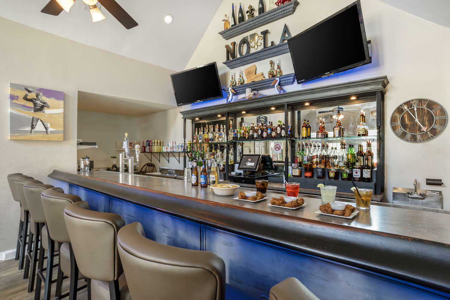 Фото Best Western Plus Westbank