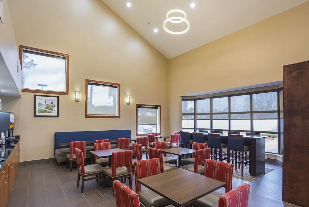 Фото Comfort Inn University Area